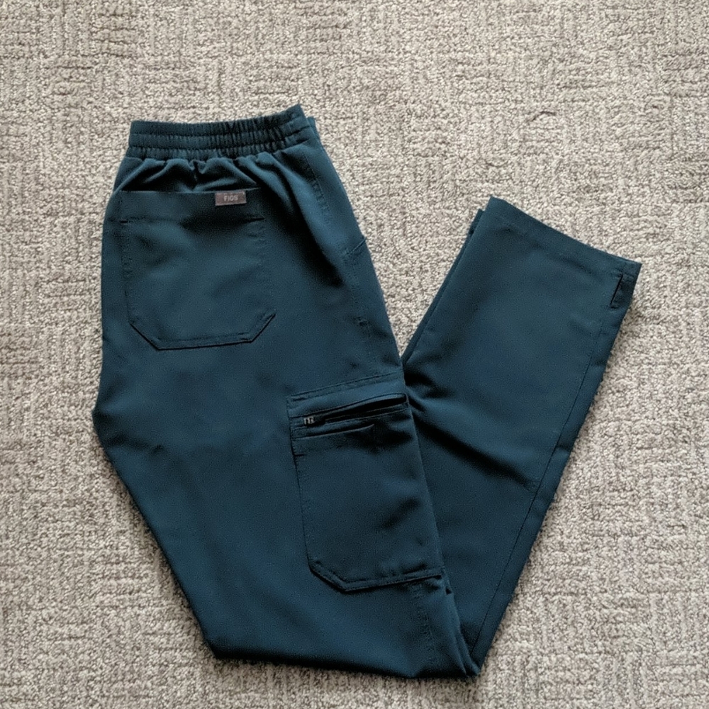 Figs Yola Skinny Scrub Pants